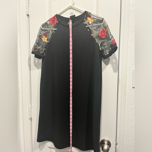 Floral Embroidery Contrast Mesh Raglan Sleeve Dress Size M - Picture 7 of 8